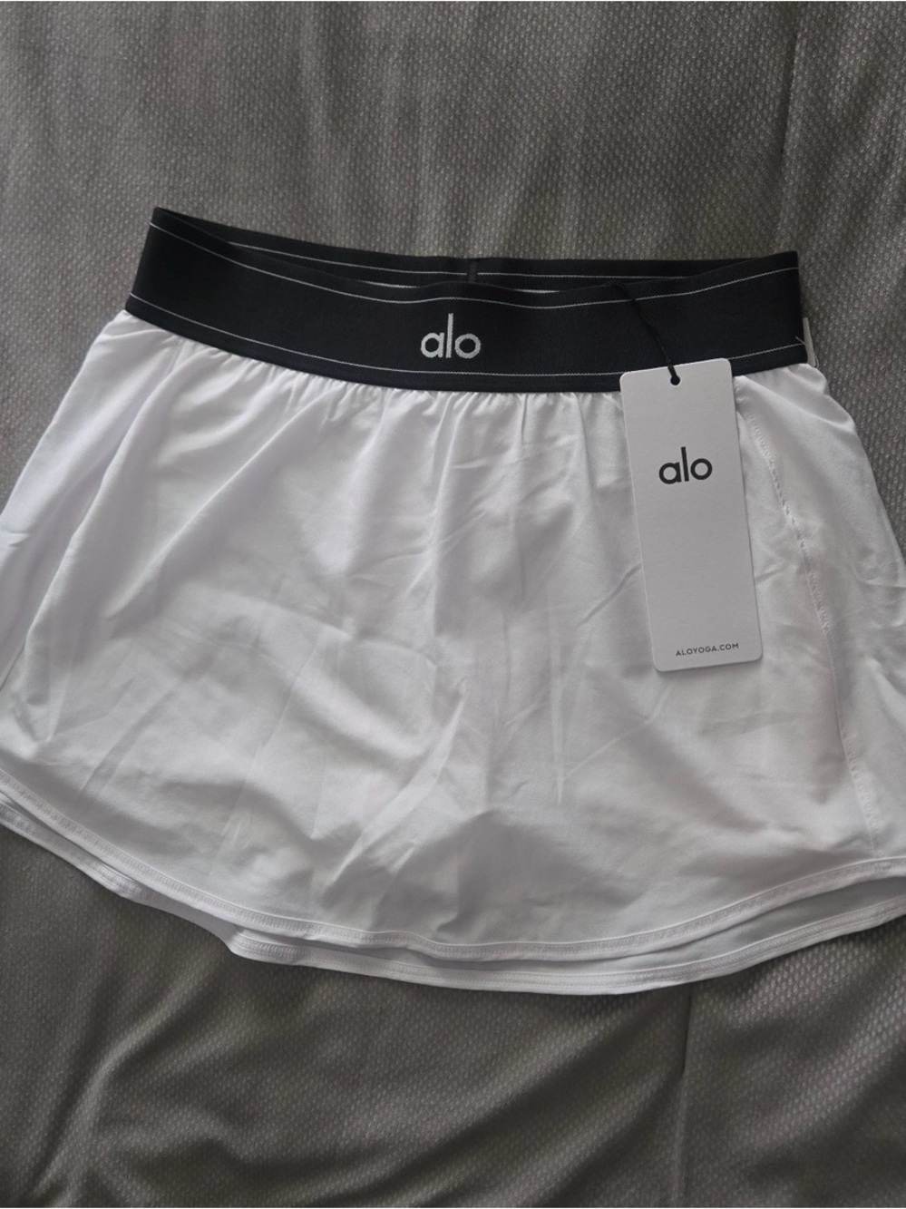 ALO Yoga White Women’s Athletic Skirt/Skort - All Sizes - NEW